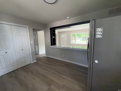 Tiny photo for 1661 Jeanette Avenue, Evansville, IN 47714 (MLS # 202628973)