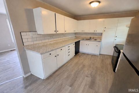 Tiny photo for 1150 E Olmstead Avenue, Evansville, IN 47711 (MLS # 202613990)