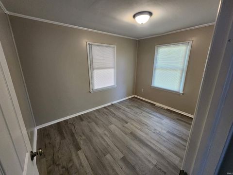 Tiny photo for 1150 E Olmstead Avenue, Evansville, IN 47711 (MLS # 202613990)