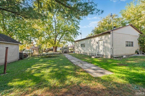 Tiny photo for 615 S Street, Bedford, IN 47421 (MLS # 202644823)