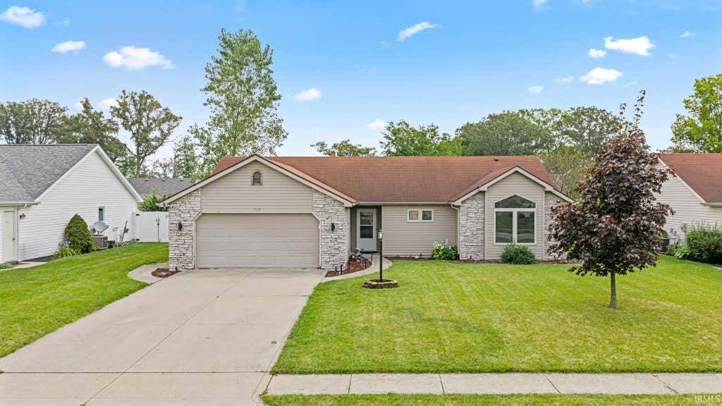 Photo of 729 S Valley River Drive, Columbia City, IN 46725 (MLS # 202633292)