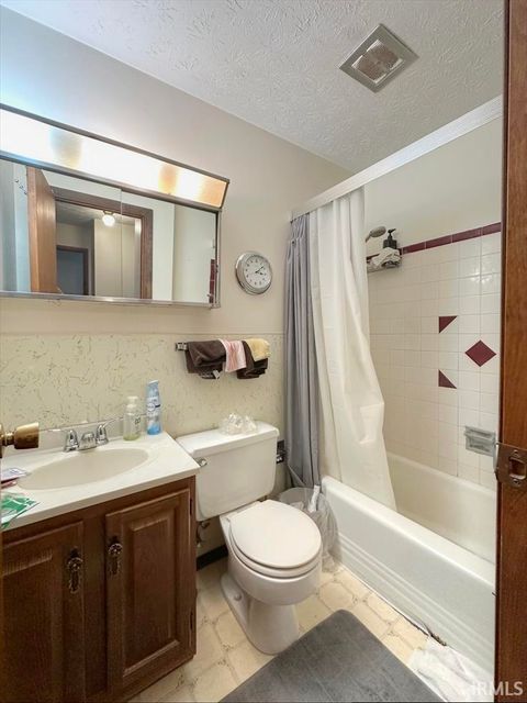 Tiny photo for 1917 NORTHVIEW Boulevard, Kokomo, IN 46901 (MLS # 202617077)