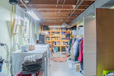 Tiny photo for 19275 Wedgewood Drive, South Bend, IN 46637 (MLS # 202612677)