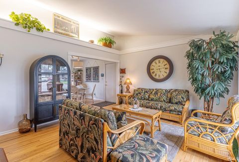 Tiny photo for 19275 Wedgewood Drive, South Bend, IN 46637 (MLS # 202612677)