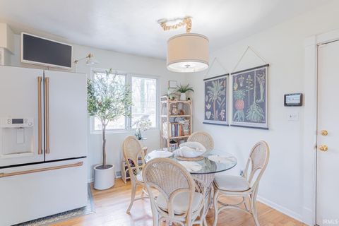 Tiny photo for 19275 Wedgewood Drive, South Bend, IN 46637 (MLS # 202612677)