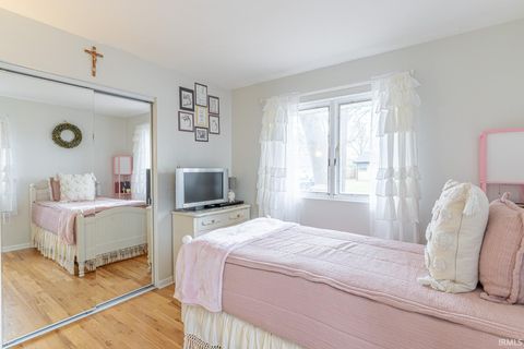 Tiny photo for 19275 Wedgewood Drive, South Bend, IN 46637 (MLS # 202612677)