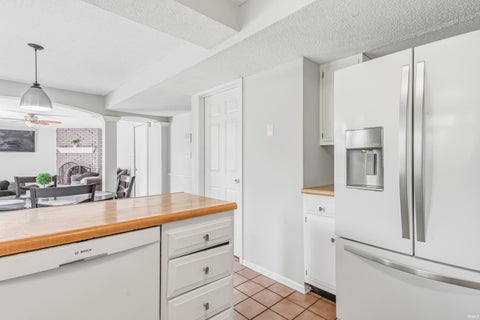 Tiny photo for 9919 E Limberlost Trail, Fort Wayne, IN 46825 (MLS # 202631898)