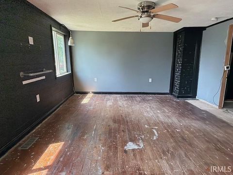Tiny photo for 320 Elm Street, Lynnville, IN 47619 (MLS # 202618736)