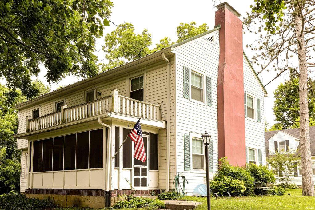 Photo of 315 Greenwood Avenue, Greencastle, IN 46135 (MLS # 202624887)