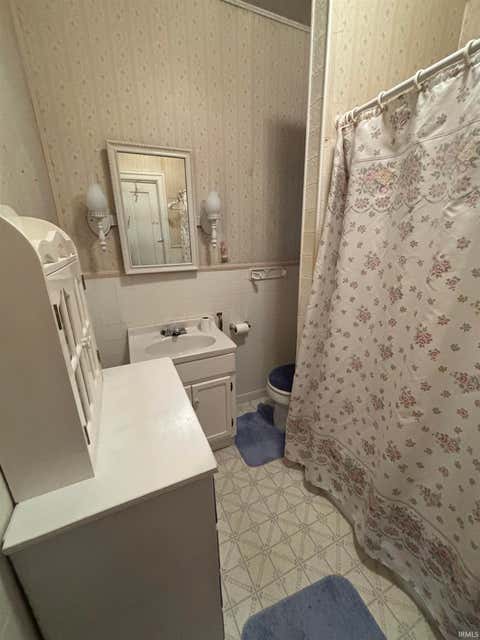 Tiny photo for 511 Congress Street, Wabash, IN 46992 (MLS # 202635268)