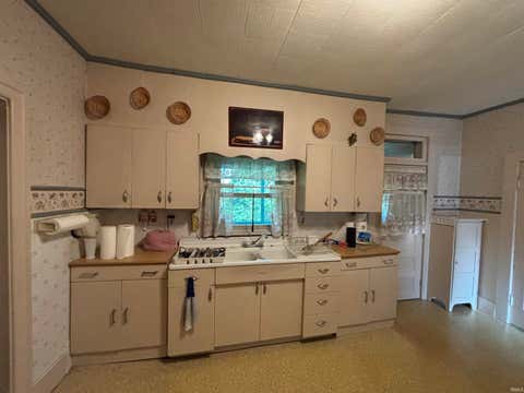 Tiny photo for 511 Congress Street, Wabash, IN 46992 (MLS # 202635268)