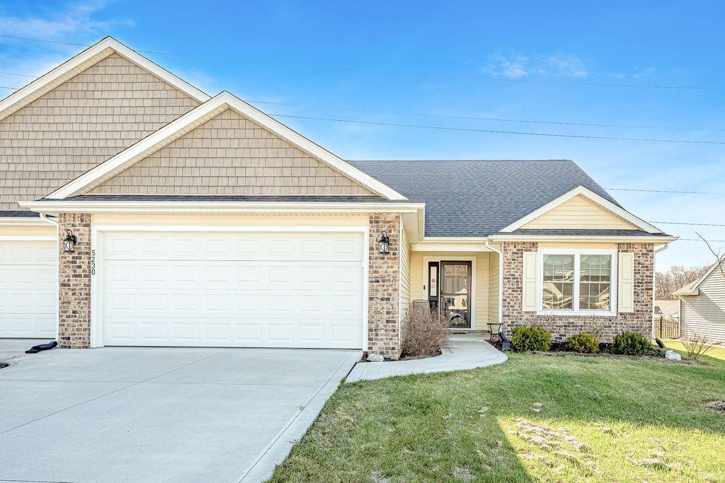 Photo of 5230 Pigeon Creek Court, Fort Wayne, IN 46825 (MLS # 202547137)