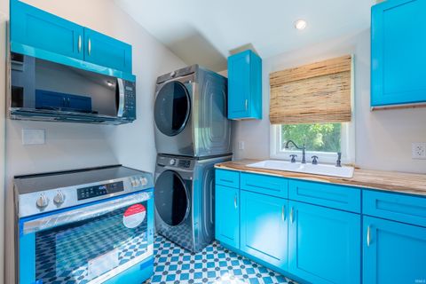 Tiny photo for 2605 S Bryan Street, Bloomington, IN 47403 (MLS # 202612691)