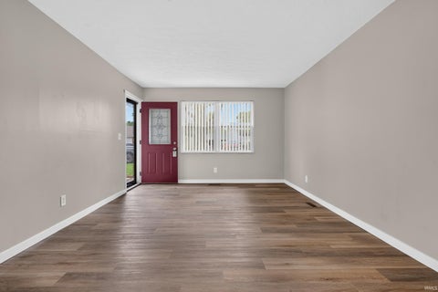 Tiny photo for 1904 ST. CHARLES Court, Kokomo, IN 46902 (MLS # 202643210)