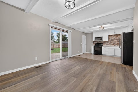Tiny photo for 1904 ST. CHARLES Court, Kokomo, IN 46902 (MLS # 202643210)