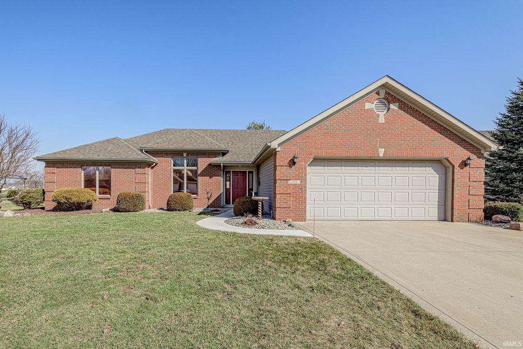 Photo of 301 S Eagle Glen Trail, Columbia City, IN 46725 (MLS # 202606445)