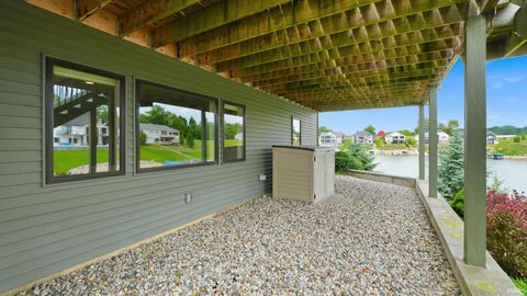 Tiny photo for 215 Ln 282B Hamilton Lake, Hamilton, IN 46742 (MLS # 202622426)