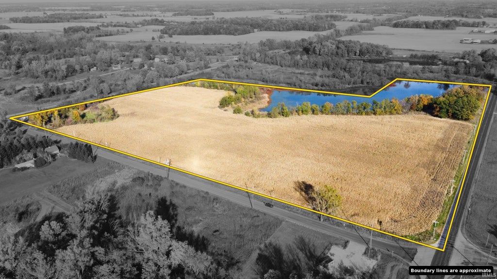 Photo of W 800 S Road, Ashley, IN 46705 (MLS # 202644762)