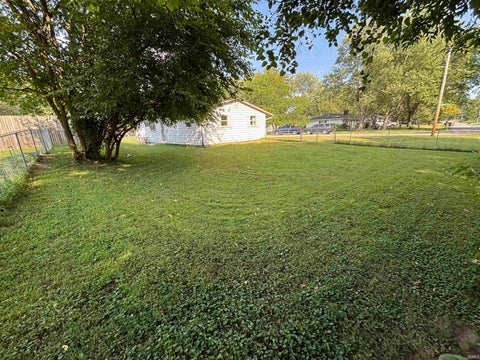 Tiny photo for 8203 Seward Lane, Fort Wayne, IN 46835 (MLS # 202636478)