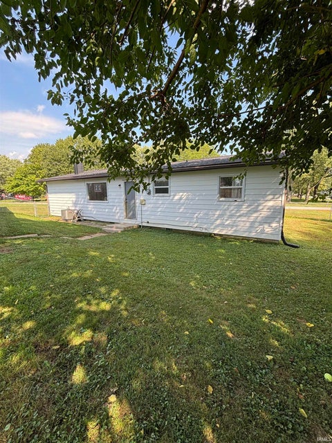 Tiny photo for 8203 Seward Lane, Fort Wayne, IN 46835 (MLS # 202636478)