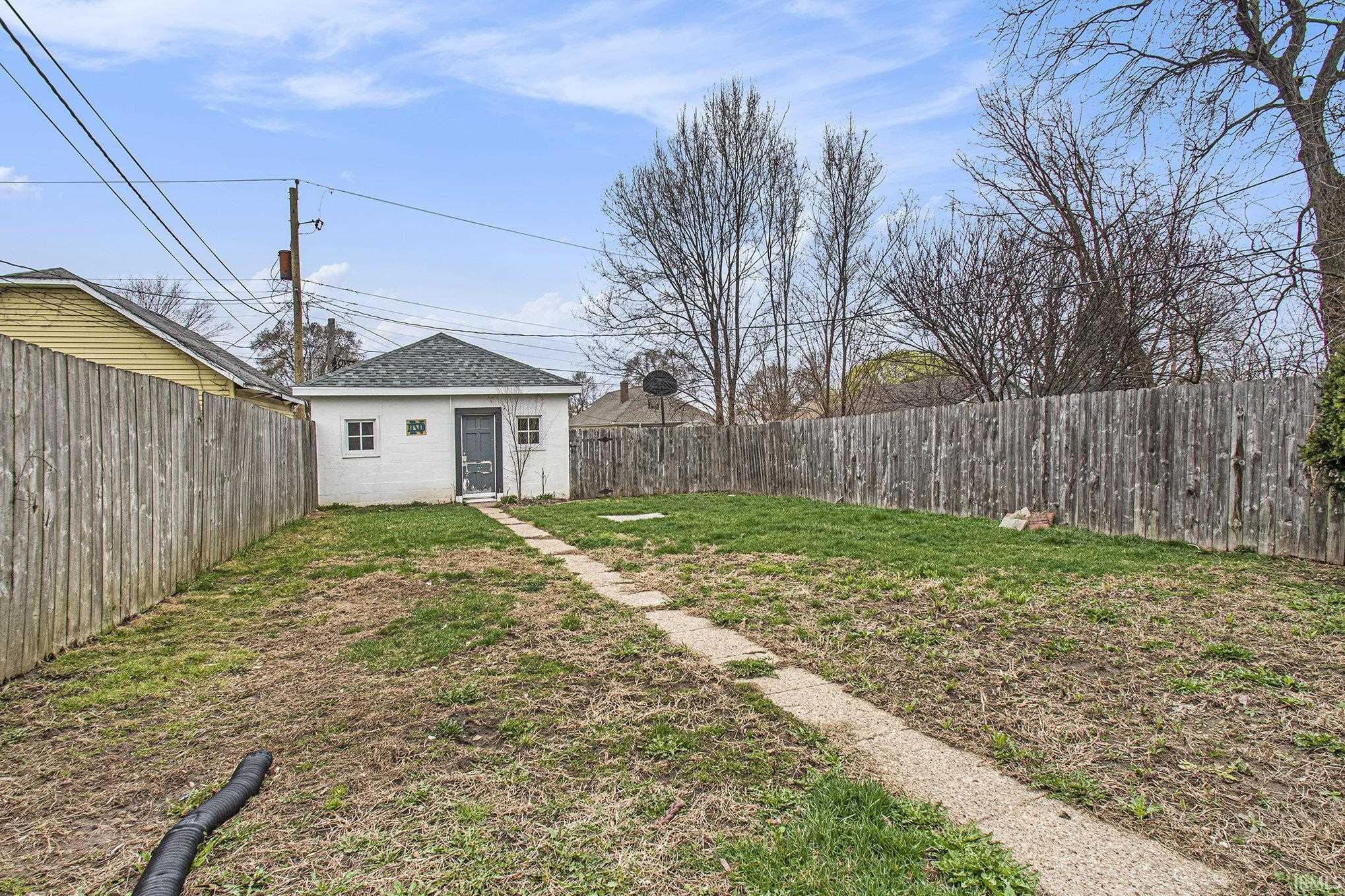 South Bend, Indiana 46613, United States, 3 Bedrooms Bedrooms, ,1 BathroomBathrooms,Residential,Active,100782