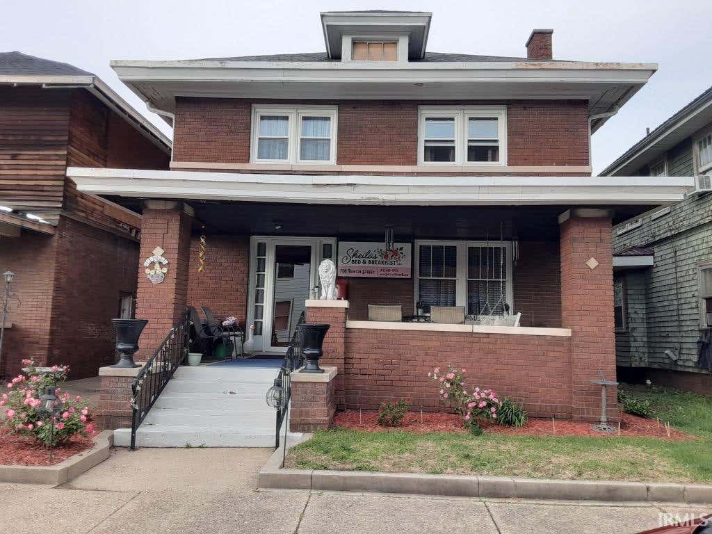 Photo of 706 Buntin Street, Vincennes, IN 47591 (MLS # 202632829)