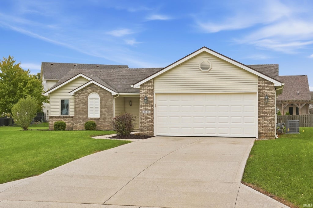 Photo of 2607 Sassafras Cove, Fort Wayne, IN 46818 (MLS # 202639295)