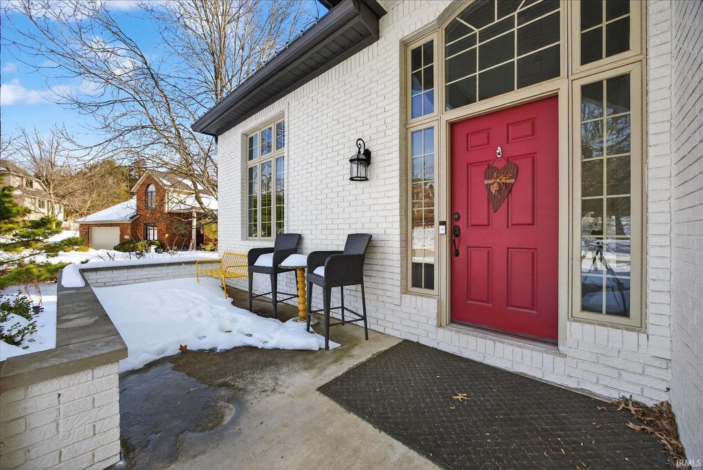 Photo of 3706 E South Court, Bloomington, IN 47401 (MLS # 202604372)