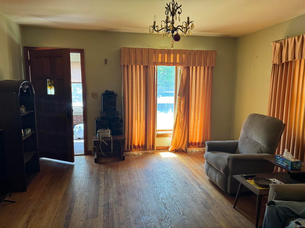 Photo of 401 W Sycamore Street, Boonville, IN 47601 (MLS # 202615905)