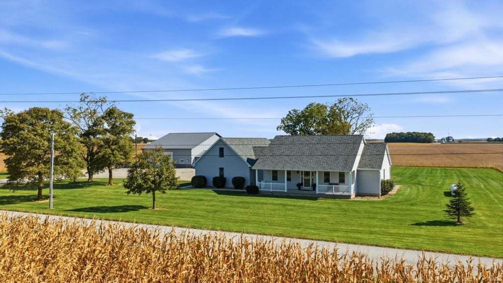 Photo of 8521 N 600 W 90 Rd, Markle, IN 46770 (MLS # 202641996)