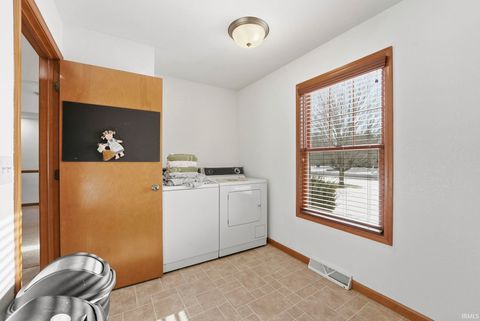 Tiny photo for 67114 CHADWICK CT Ct, Goshen, IN 46526 (MLS # 202604776)