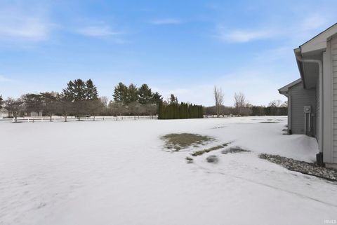 Tiny photo for 67114 CHADWICK CT Ct, Goshen, IN 46526 (MLS # 202604776)