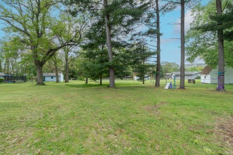 Tiny photo for 51795 Juniper Road, South Bend, IN 46637 (MLS # 202619329)