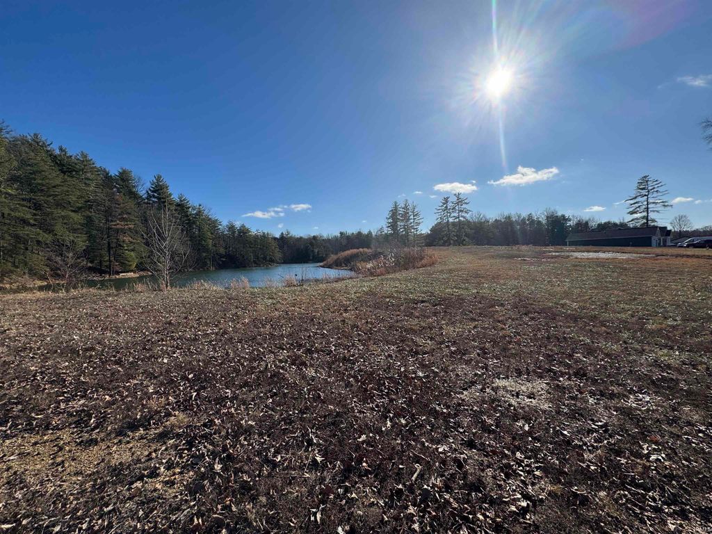 Photo of 2622 Lynn Ridge Circle, Lynnville, IN 47619 (MLS # 202549362)