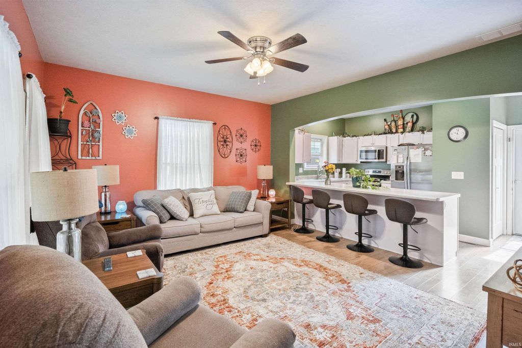 Photo of 748 S Washington Street, Kokomo, IN 46902 (MLS # 202624088)