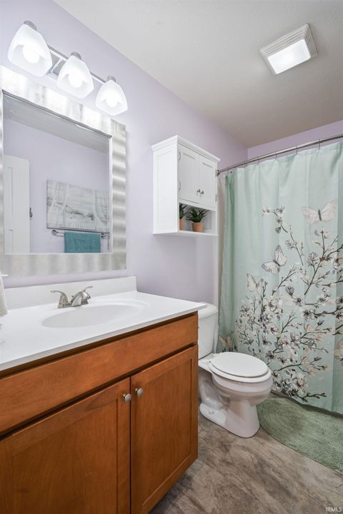 Tiny photo for 748 S Washington Street, Kokomo, IN 46902 (MLS # 202624088)