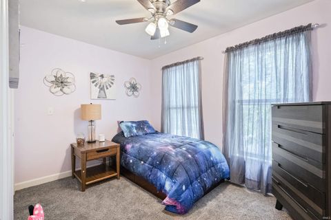 Tiny photo for 748 S Washington Street, Kokomo, IN 46902 (MLS # 202624088)