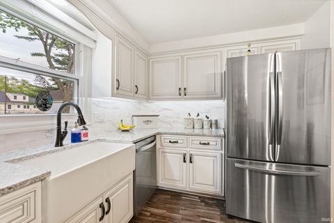 Tiny photo for 5323 Fernwood Avenue, Fort Wayne, IN 46809 (MLS # 202618398)