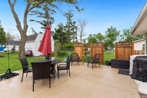 Tiny photo for 5323 Fernwood Avenue, Fort Wayne, IN 46809 (MLS # 202618398)