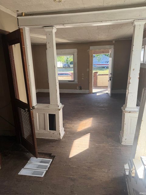 Tiny photo for 710 E Jefferson Street, Kokomo, IN 46901 (MLS # 202540786)