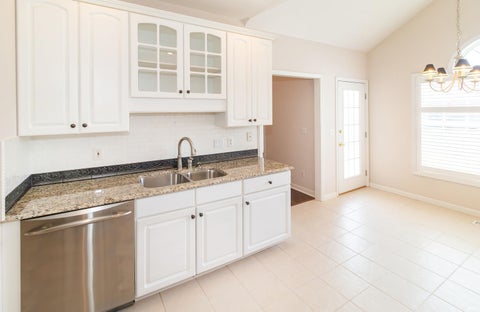 Tiny photo for 3701 Cobblefield Drive, Evansville, IN 47711 (MLS # 202630319)