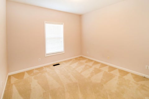 Tiny photo for 3701 Cobblefield Drive, Evansville, IN 47711 (MLS # 202630319)