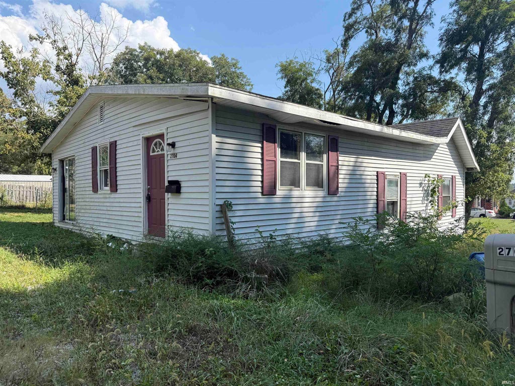 Photo of 2704 H Street, Bedford, IN 47421 (MLS # 202636757)