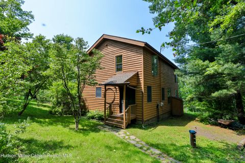 Photo of 252 Upper Boiceville Road, Boiceville, NY 12412 (MLS # 20260073)