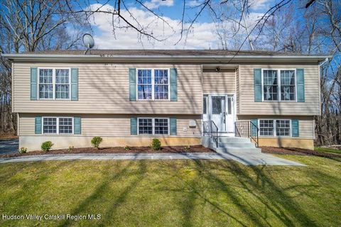 Photo of 237 S Ohioville Road, New Paltz, NY 12561 (MLS # 20261415)