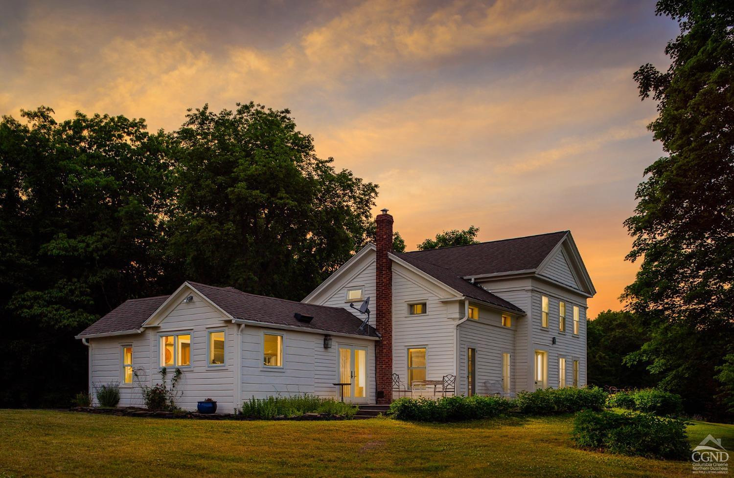 Property for Sale at 581 Gayhead-Earlton Rd Rd, Leeds, New York - Bedrooms: 4 
Bathrooms: 3 
Rooms: 13  - $2,995,000