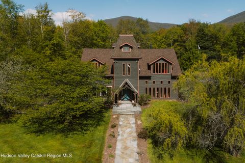 Photo of 35 Van Wagner Road, Willow, NY 12495 (MLS # 20262560)