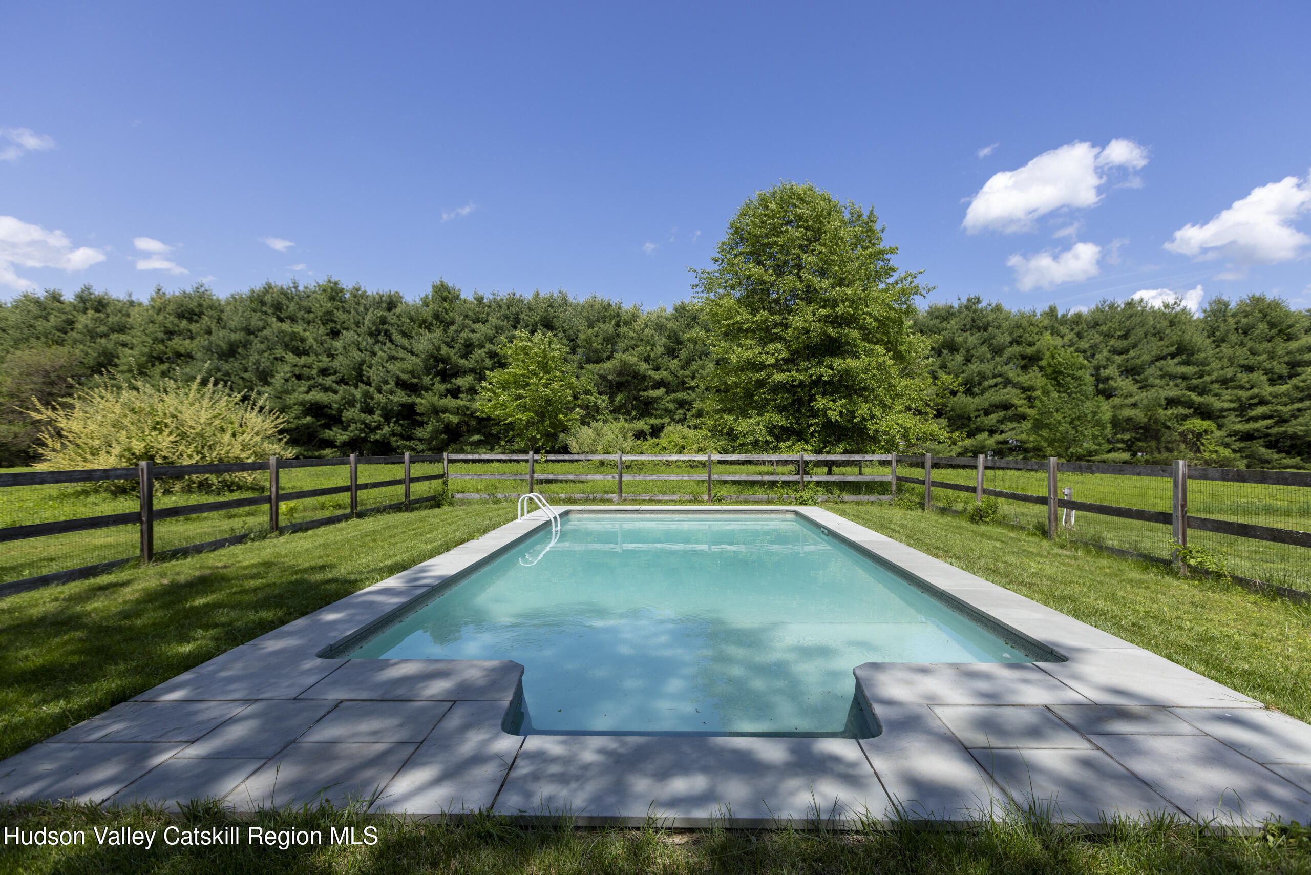 2410 Hurley Mountain Road, Marbletown, Texas image 3