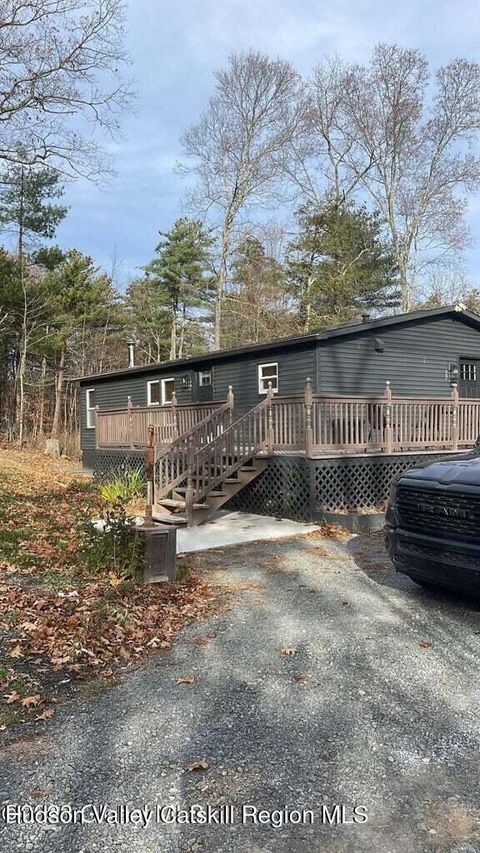 Photo of 690 Green Lake Road, Athens, NY 12015 (MLS # 20255953)