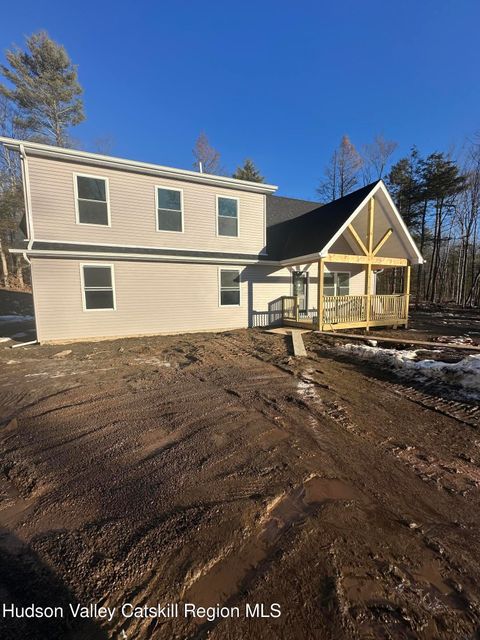 Photo of 35 Olivers Way, Cairo, NY 12413 (MLS # 20260885)